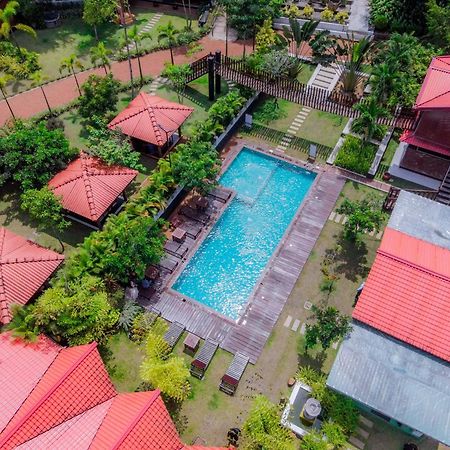 Hotel Uma Garden Kandegedara Matugama Esterno foto