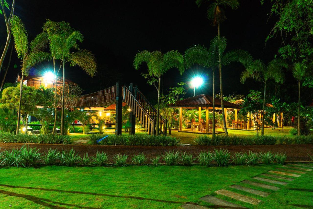 Hotel Uma Garden Kandegedara Matugama Esterno foto